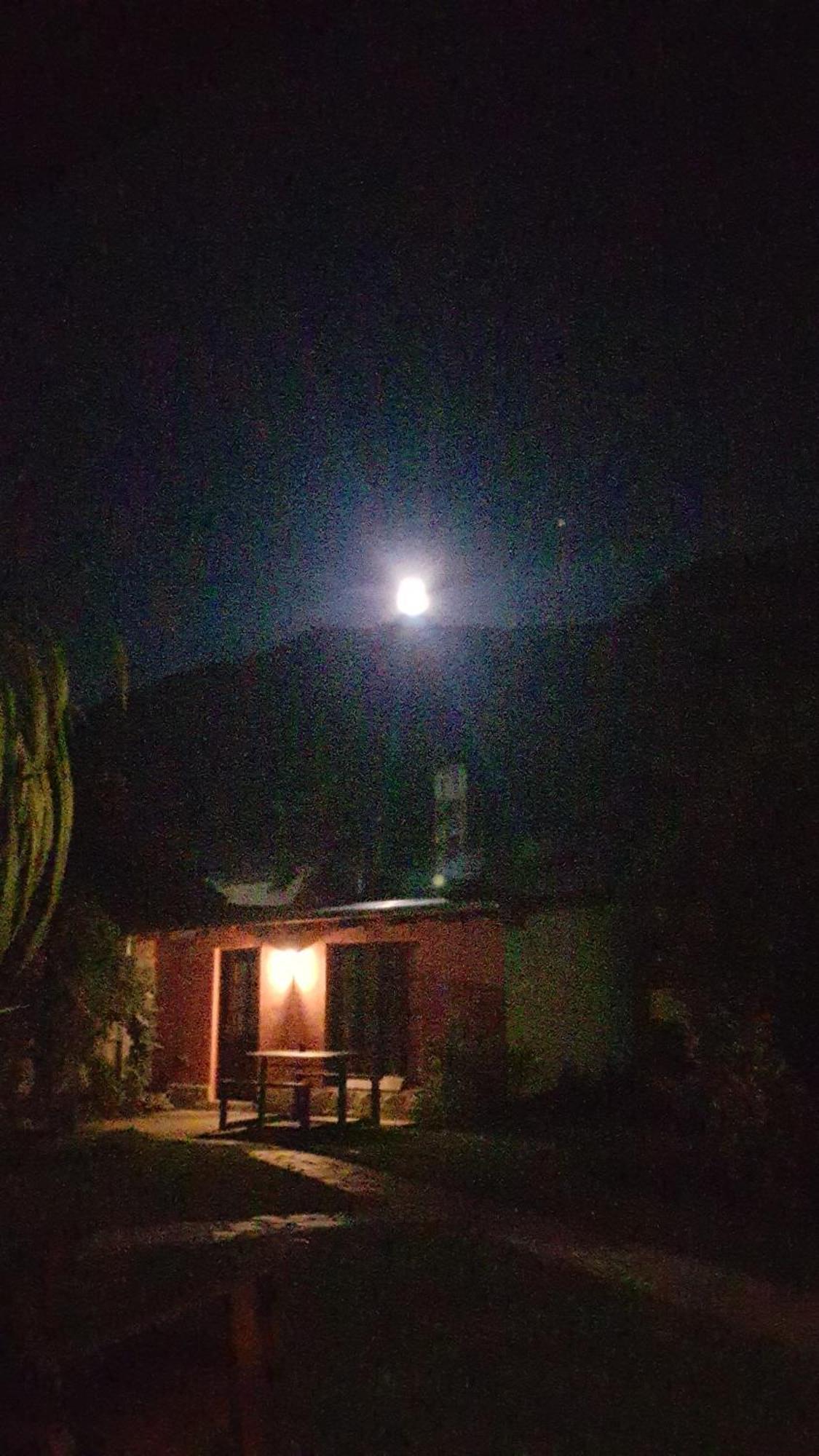 לאגו פואלו La Estacion Hostel מראה חיצוני תמונה
